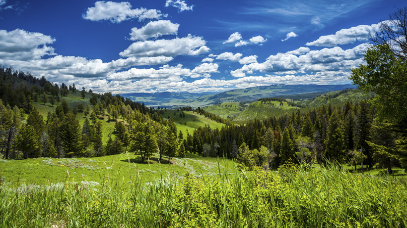 Mountain scenery Mountain scenery