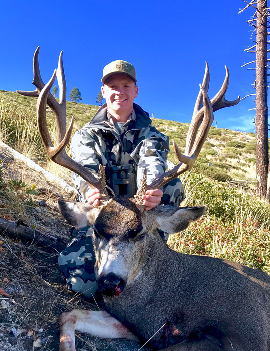 Mule deer buck taken with Nevada Guide Service Mule deer buck taken with Nevada Guide Service