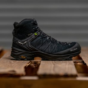 sanders hi top chukka boots
