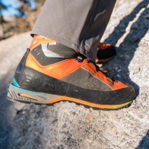 goHUNT’s boot stiffness scale explained